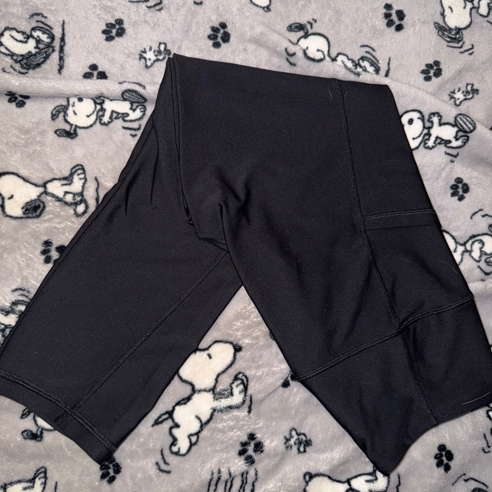 3/$21 Old Navy Active Black Capri Leggings Medium